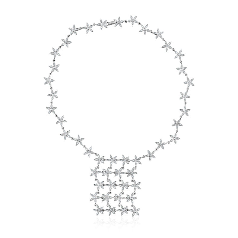 Marguerite necklace